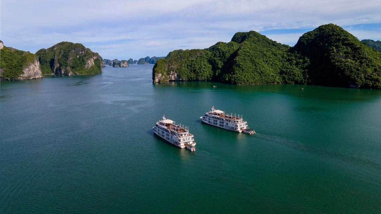 Paradise Elegance Cruise Halong Ha Long Exterior photo