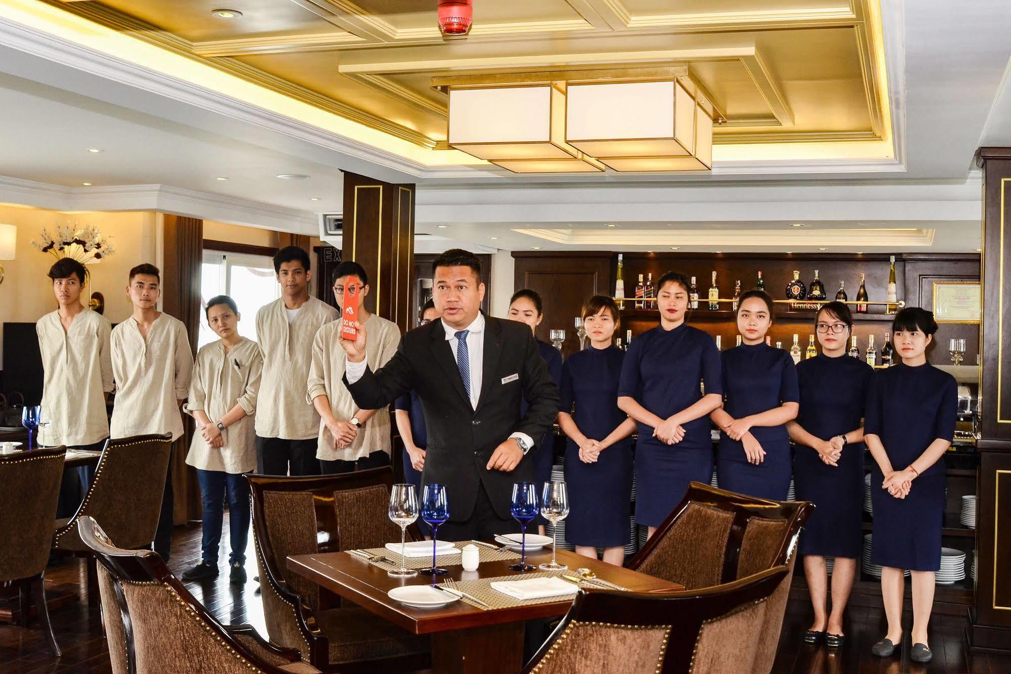 Paradise Elegance Cruise Halong Ha Long Exterior photo