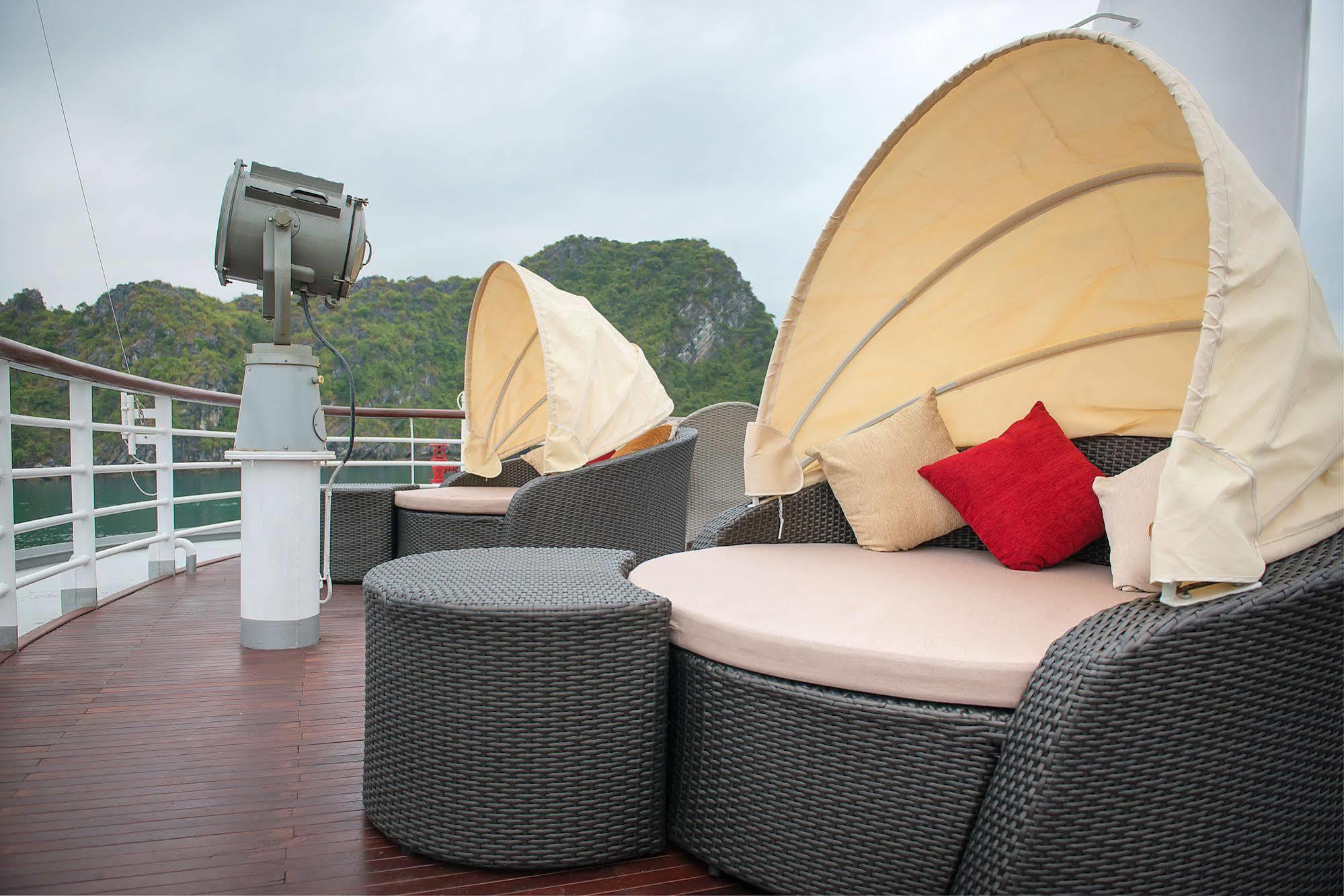 Paradise Elegance Cruise Halong Ha Long Exterior photo